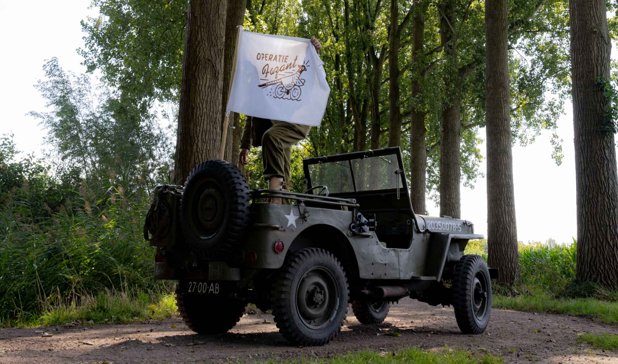 Auto met vlag