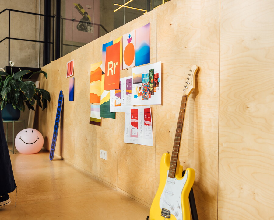 sfeerbeeld van moodboard met gitaar