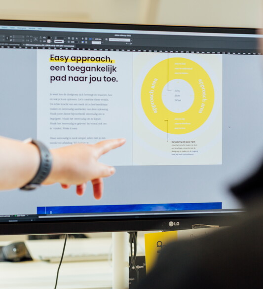 Groowup B2B marketing branding