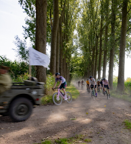 Rijdende fietsers